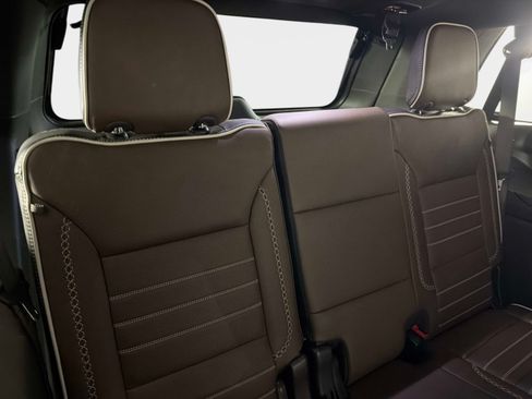 Used 2026 GMC Yukon Denali Ultimate AWD/4WD image 30