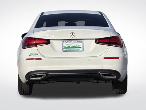 Used 2021 Mercedes-Benz A 220 image 4