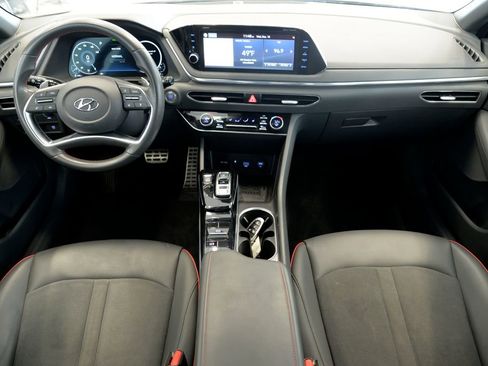 Used 2020 Hyundai Sonata SEL Plus w/ Tech Package image 17