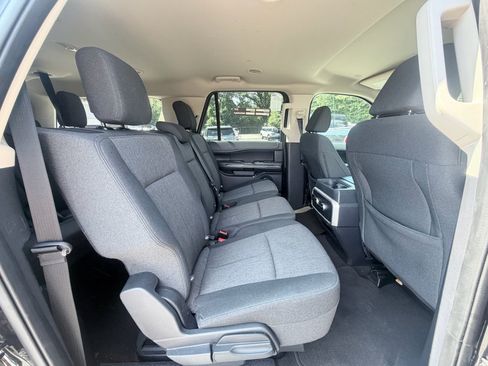 Used 2024 Ford Expedition Max XLT RWD image 27