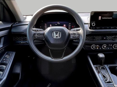 Used 2025 Honda Accord LX image 6