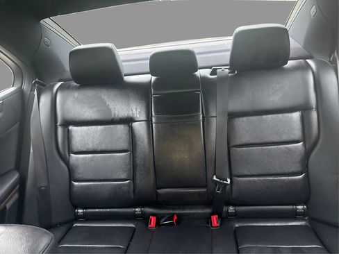Used 2011 Mercedes-Benz E 350 4MATIC Sedan image 27