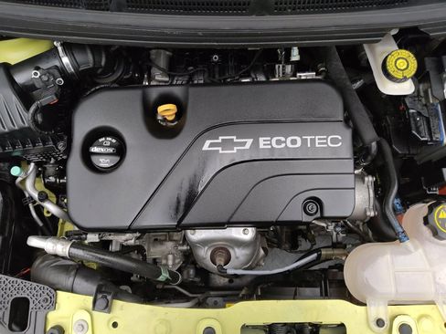 Used 2017 Chevrolet Spark LT FWD image 30