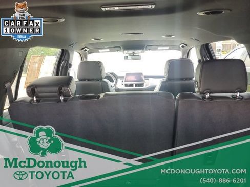 Used 2024 GMC Yukon SLT AWD/4WD image 21