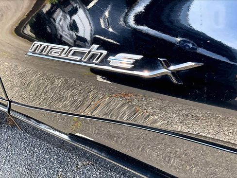 Used 2024 Ford Mustang Mach-E Premium image 9