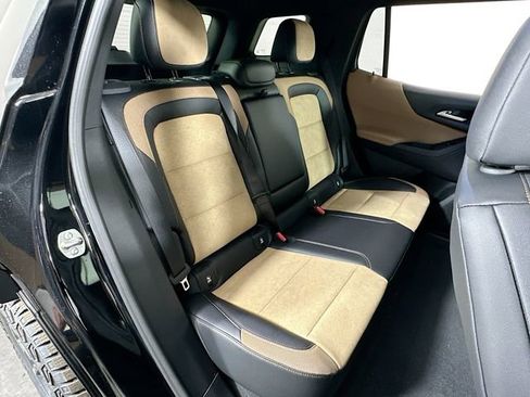 New 2026 Chevrolet Equinox ACTIV AWD/4WD image 28