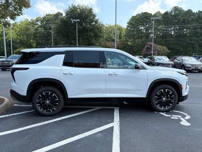 New 2026 Chevrolet Traverse LT w/ Sun and Wheel Package