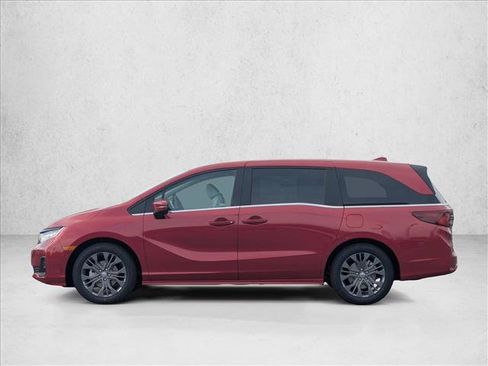 New 2026 Honda Odyssey Touring image 5
