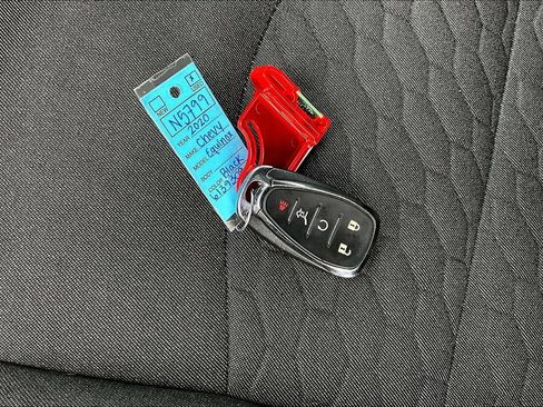 Used 2020 Chevrolet Equinox LT FWD image 34