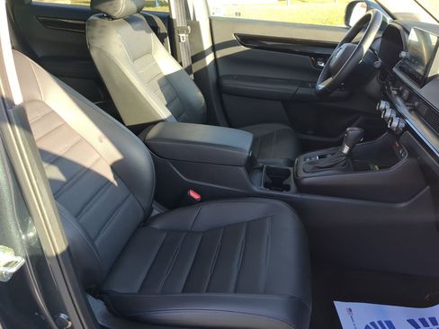 Certified 2025 Honda CR-V EX-L image 31