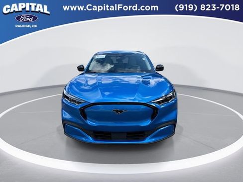 Certified 2025 Ford Mustang Mach-E Premium AWD/4WD image 3