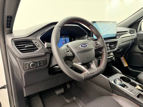 New 2026 Ford Escape ST-Line w/ Tech Pack #1 image 13