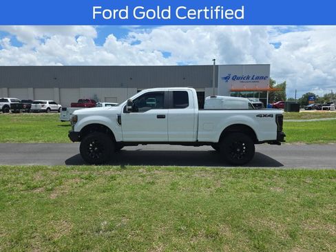 Used 2022 Ford F250 XL w/ Power Equipment Group AWD/4WD image 1