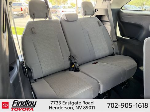 Certified 2025 Toyota Sienna LE FWD image 13