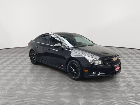 Used 2014 Chevrolet Cruze LT w/ RS Package image 27