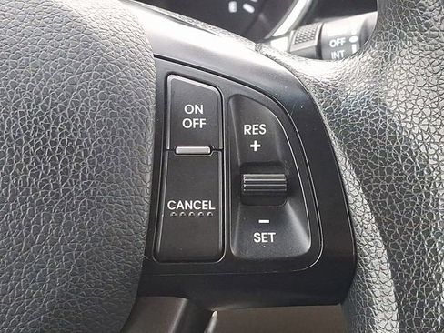 Used 2011 Kia Optima LX w/ Convenience Pkg image 21