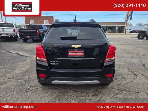 Used 2020 Chevrolet Trax LT w/ LPO, Protection Package AWD/4WD image 7