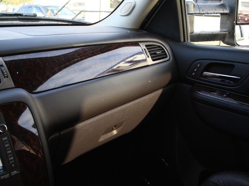 Used 2012 GMC Sierra 3500 Denali image 40