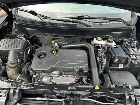 Used 2023 Chevrolet Equinox RS FWD image 13