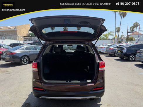 Used 2016 Kia Sorento EX FWD image 9