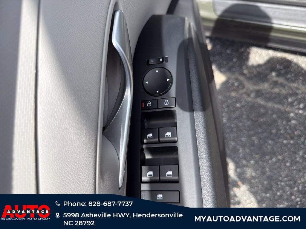 Used 2025 Hyundai Tucson SEL AWD/4WD image 10