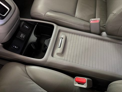 Used 2014 Honda CR-V EX-L image 39