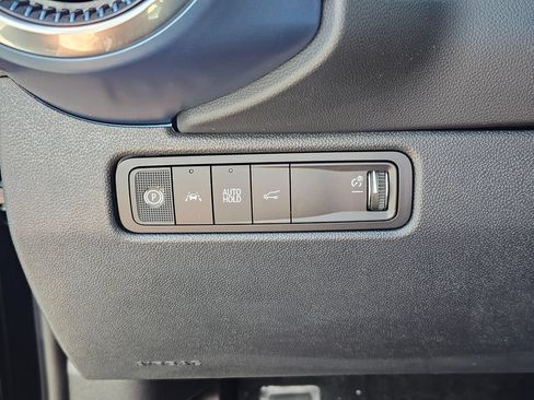 Used 2026 Chevrolet Equinox EV LT AWD/4WD image 23
