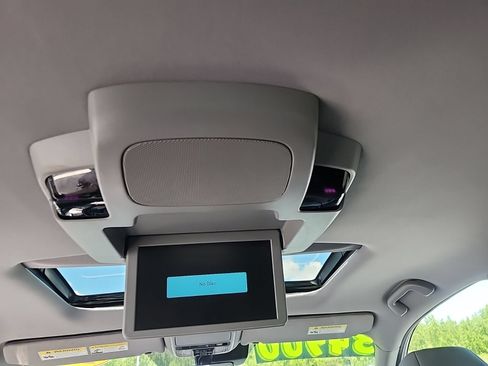 Used 2022 Honda Pilot Touring image 31