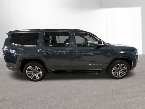Used 2024 Jeep Wagoneer Series II AWD/4WD image 41