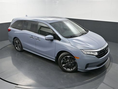 Used 2023 Honda Odyssey Elite image 37