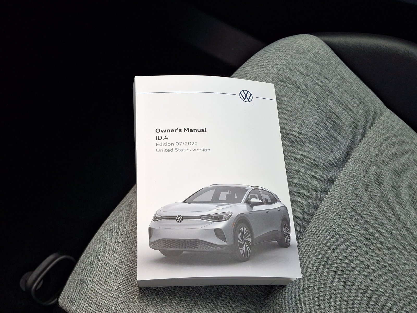 Used 2023 Volkswagen ID.4 Pro RWD image 28