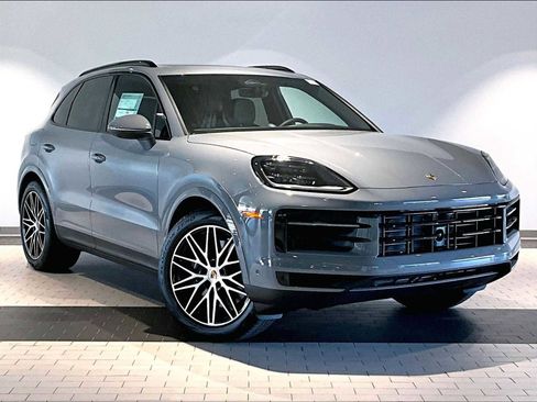 New 2026 Porsche Cayenne image 9