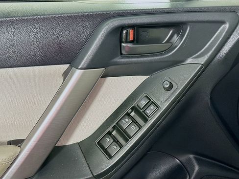 Used 2016 Subaru Forester 2.5i Premium w/ All-Weather Package image 21