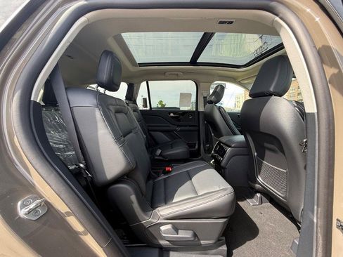 New 2026 Lincoln Aviator Reserve AWD/4WD image 6