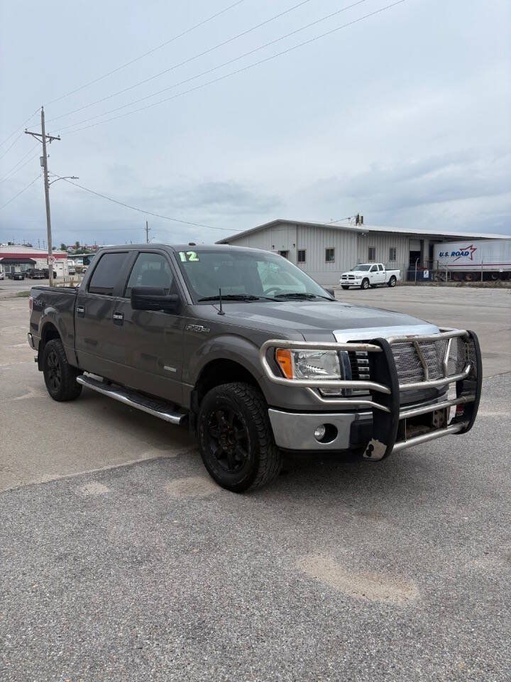 Used 2012 Ford F150 XLT w/ XLT Chrome Pkg AWD/4WD image 2