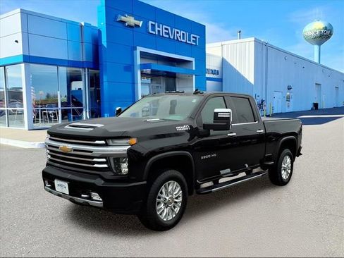 Used 2022 Chevrolet Silverado 3500 High Country w/ Z71 Off-Road Package image 8