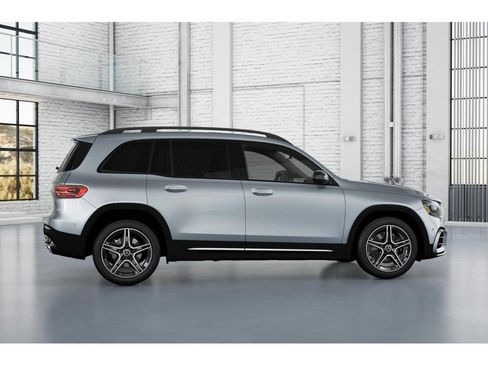New 2025 Mercedes-Benz GLB 250 GLB 250 image 17