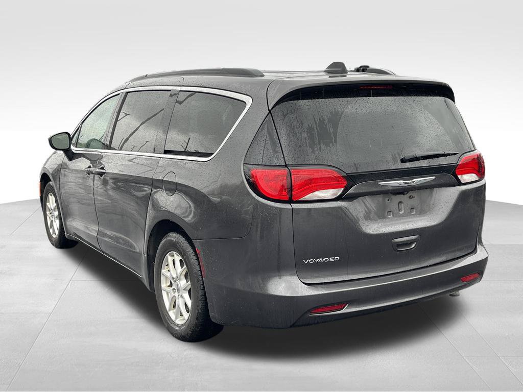 Used 2021 Chrysler Voyager Lxi FWD image 11