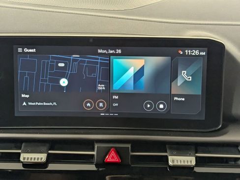 New 2026 Kia Sportage SX FWD image 18