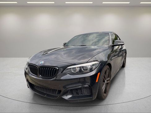Used 2020 BMW M240i Coupe w/ Premium Package RWD image 4
