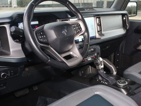 Used 2022 Ford Bronco Outer Banks image 13