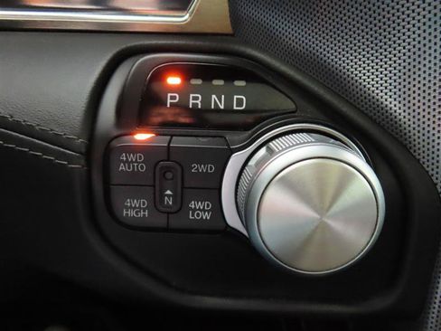 Used 2019 RAM 1500 Limited AWD/4WD image 25