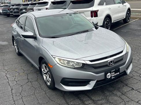 Used 2016 Honda Civic LX image 3