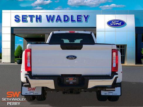 New 2026 Ford F350 XLT image 5