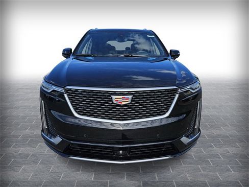 New 2025 Cadillac XT6 Premium Luxury w/ Technology Package image 5
