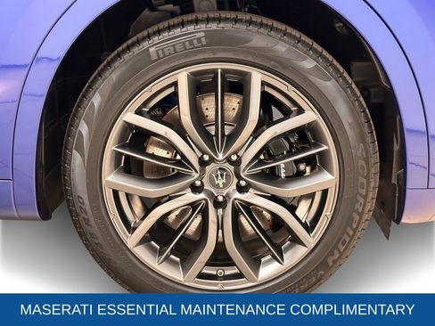 Used 2024 Maserati Levante GT Ultima AWD/4WD image 16