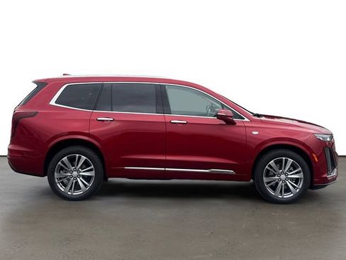 Certified 2024 Cadillac XT6 Premium Luxury w/ Technology Package AWD/4WD image 6