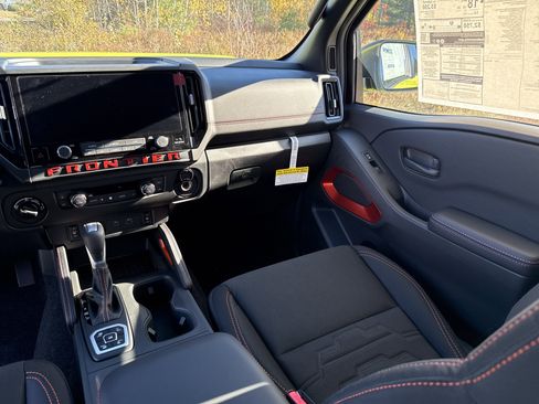 New 2026 Nissan Frontier PRO-4X w/ Pro-4x Convenience Package image 19