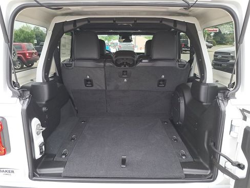 New 2025 Jeep Wrangler Unlimited Sahara image 12