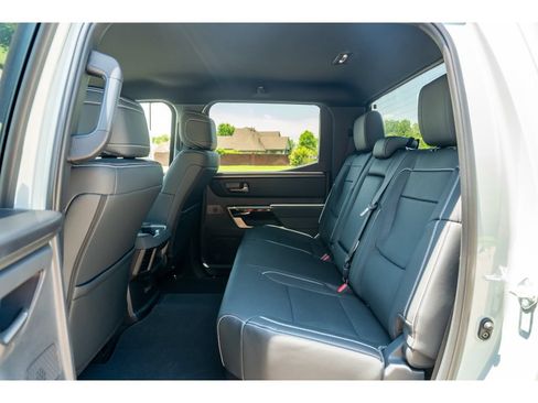 Used 2026 Toyota Tundra Limited AWD/4WD image 13